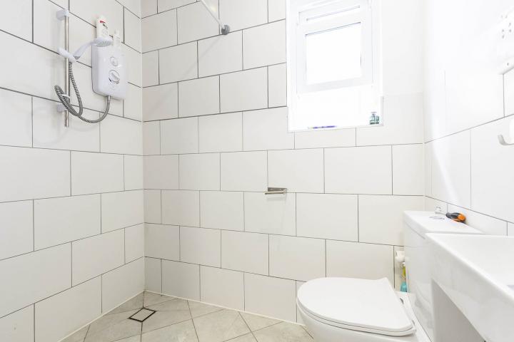 Modern Studio Kilburn lane, Queens Park